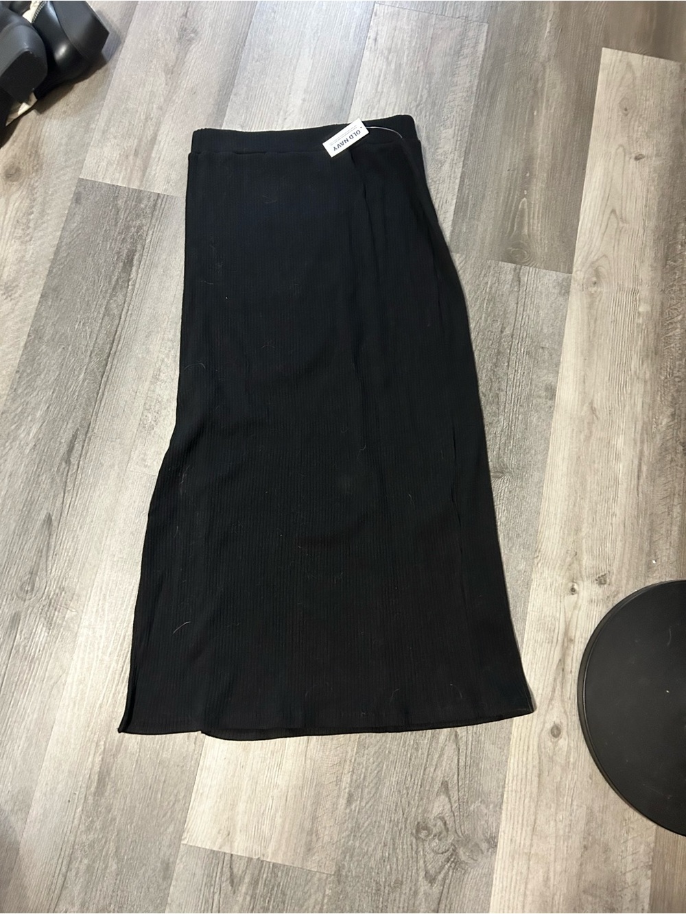 Old Navy Black Ribbed Knit Midi Skirt